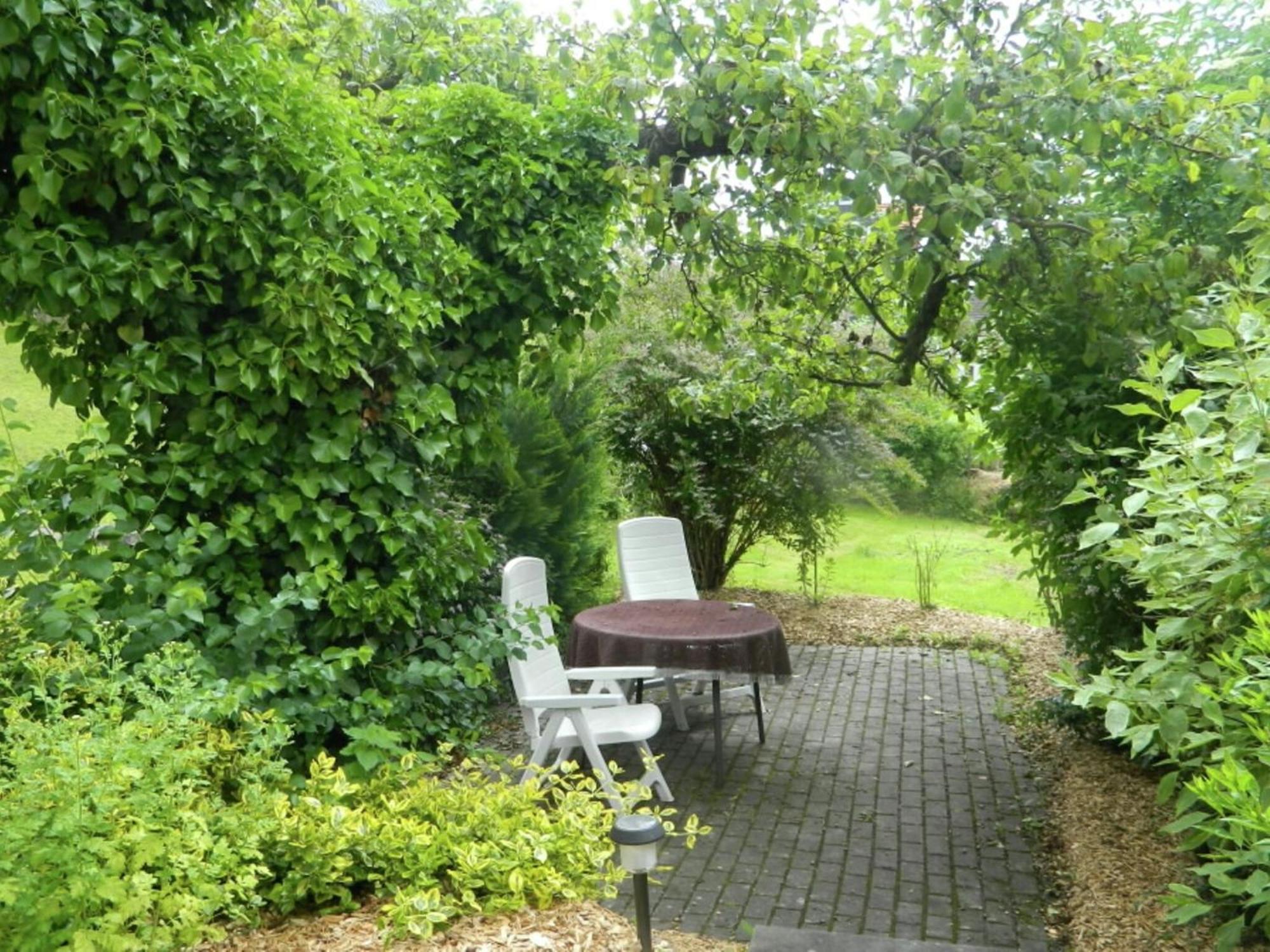 Large Detached Holiday Home In Hesse With Private Garden And Terrace Homberg  Eksteriør bilde