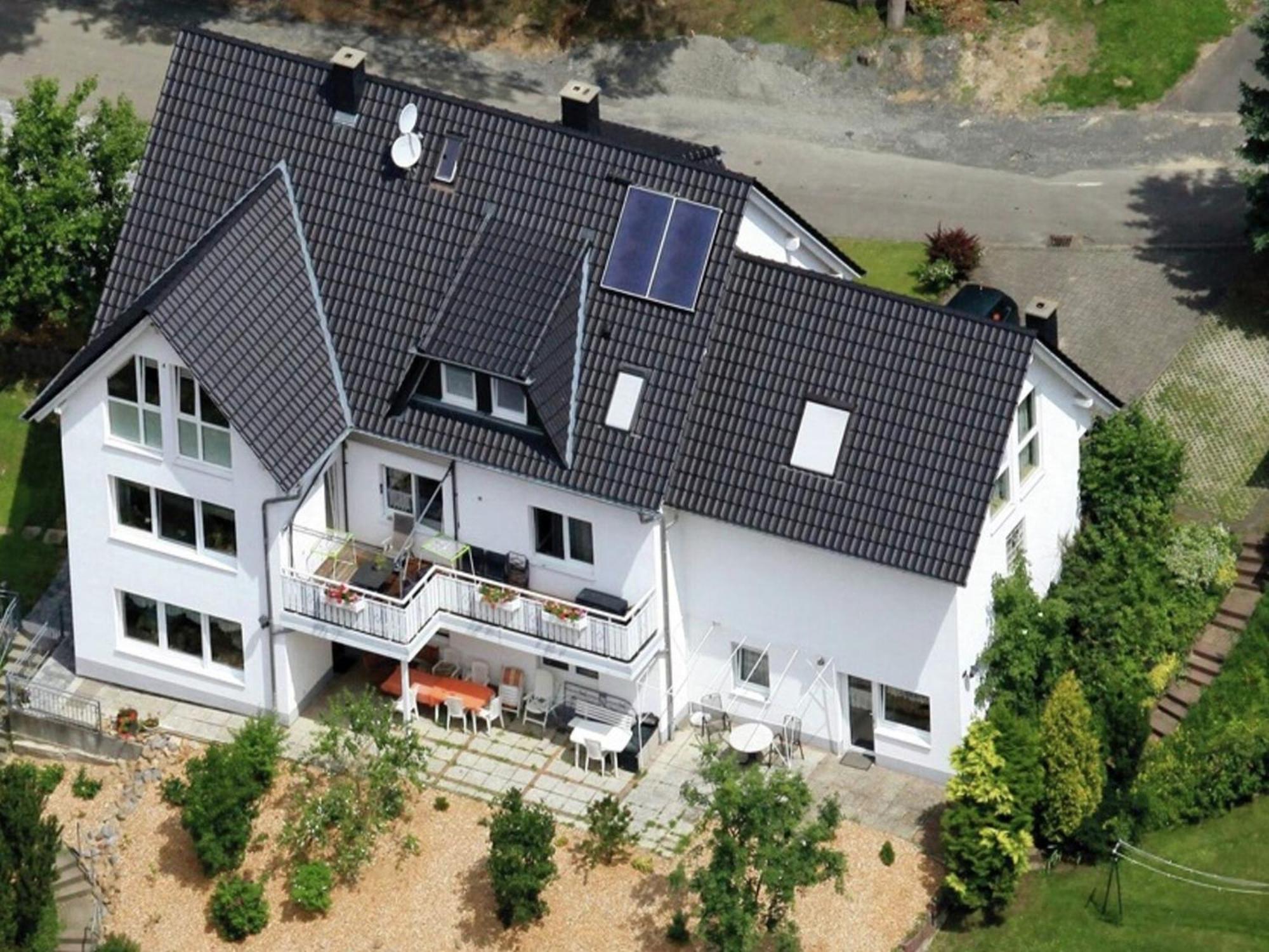 Large Detached Holiday Home In Hesse With Private Garden And Terrace Homberg  Eksteriør bilde