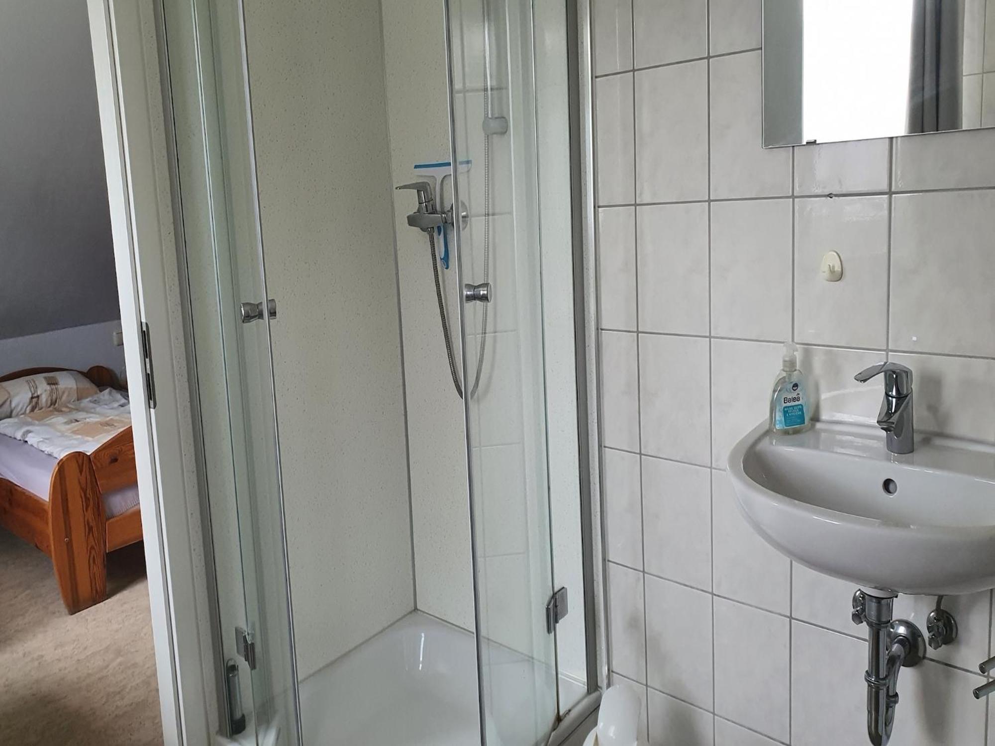Large Detached Holiday Home In Hesse With Private Garden And Terrace Homberg  Eksteriør bilde